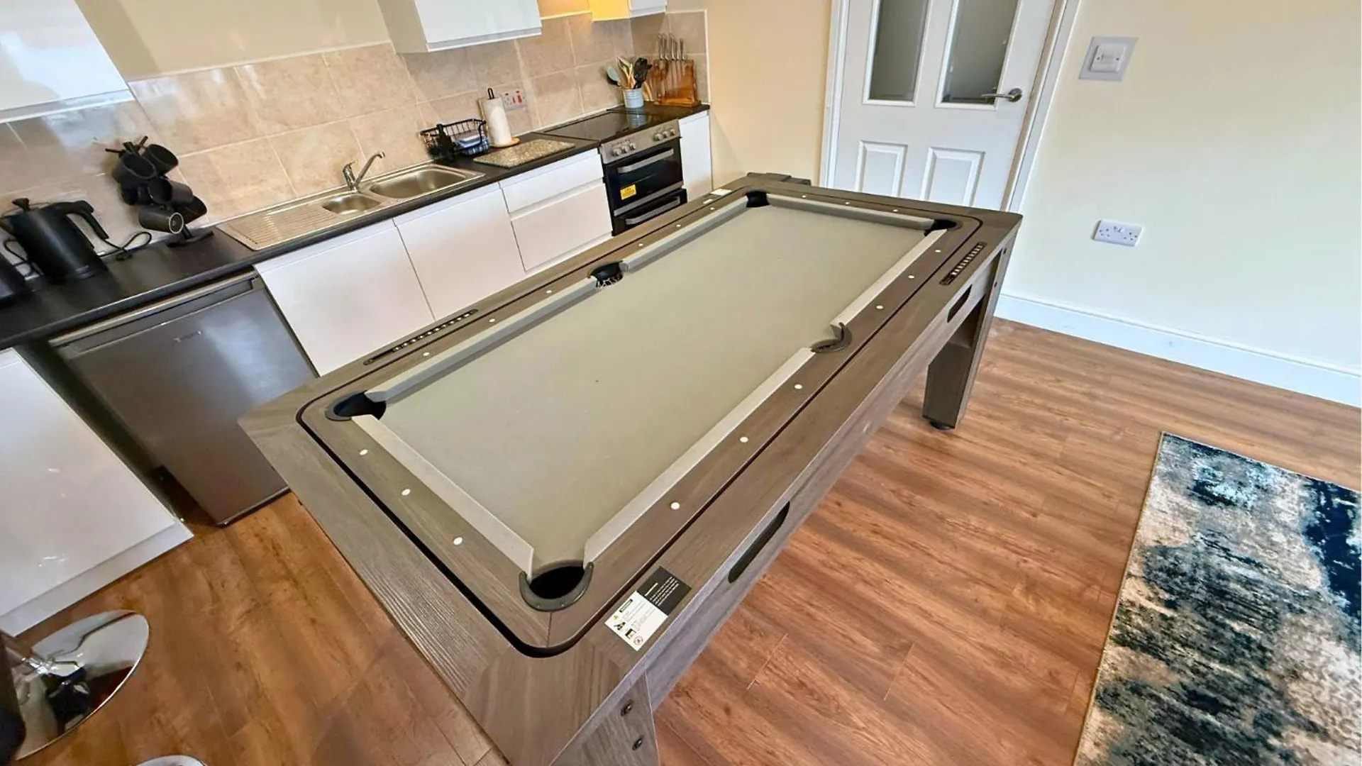 Appartamento Pool Table 1-Bedroom House, Near City Centre And Public Transport, Dog Friendly, Sleeps 5, Free Parking Newcastle Upon Tyne