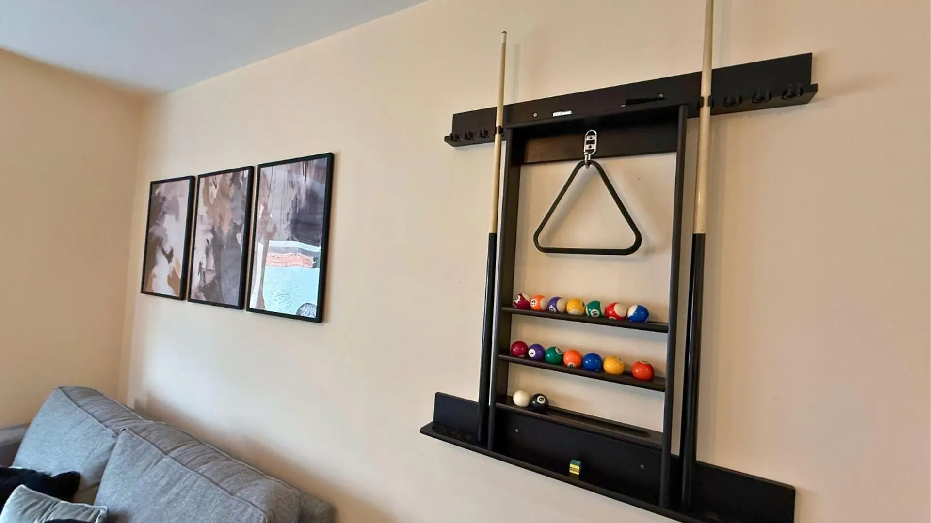 Appartement Pool Table 1-Bedroom House, Near City Centre And Public Transport, Dog Friendly, Sleeps 5, Free Parking Newcastle upon Tyne Verenigd Koninkrijk